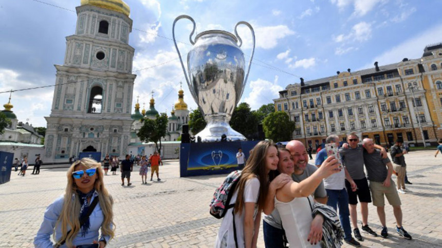 champions-league.jpg champions-league.jpg