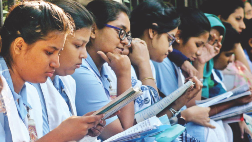 বাংলাদেশি শিক্ষার্থী। প্রতিকী ছবি বাংলাদেশি শিক্ষার্থী। প্রতিকী ছবি